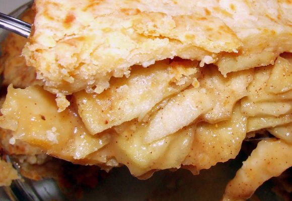 Beerific Apple Pie with Rustic Cheddar Beer Crust