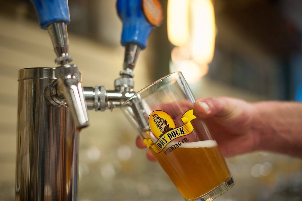 Canoe Room at North Dock Announces Expanded Hours to Begin July 6