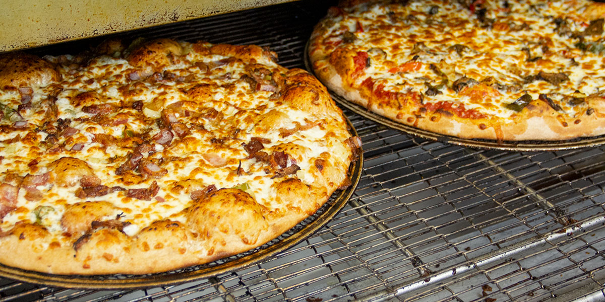 Beer Infused Pizza Dough Is A Perfect Brewpub Pairing