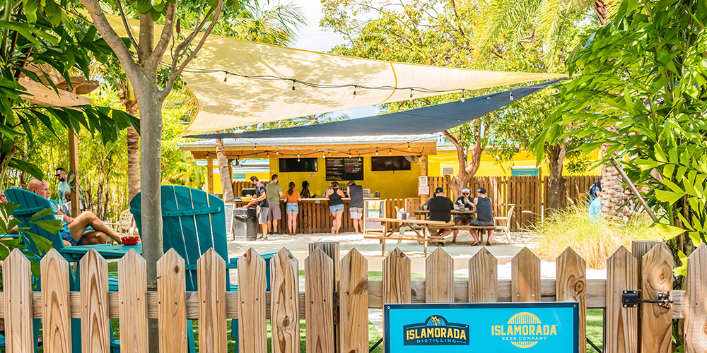 islamorada beer company tropical patio brewery exterior