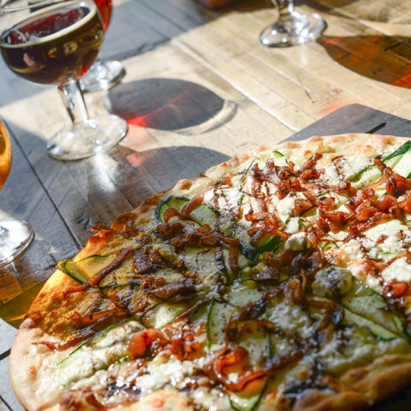 Can't Live without Pizza and Beer? Try These 8 Brewpubs and Breweries
