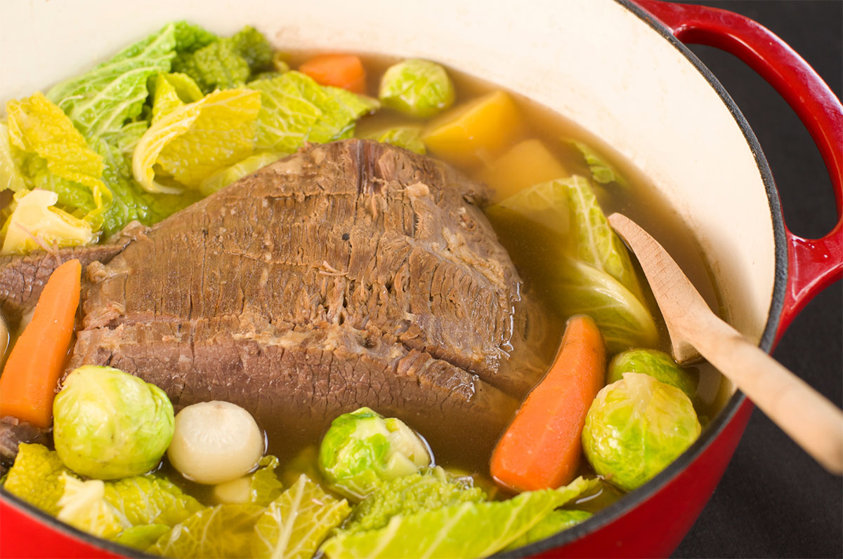 Slow Cooker Corned Beef & Cabbage with Beer